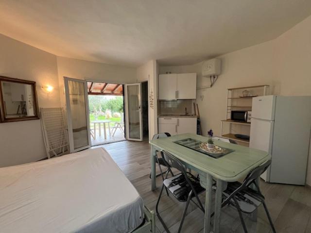 Le Palmette Villa มอนเตไน ภายนอก รูปภาพ